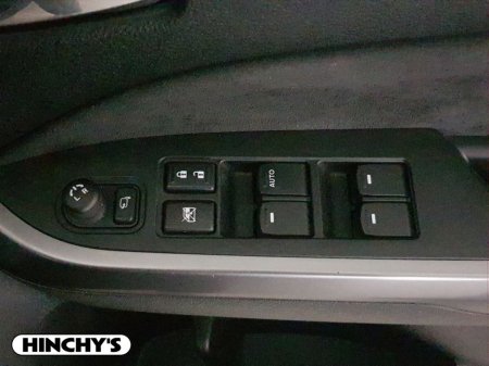 2023 Suzuki Vitara 1.4 Hybrid SZ5 MT €25,400 thumbnail