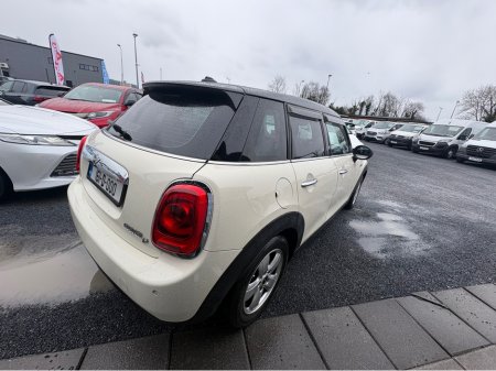 2016 MINI Cooper - thumbnail 12