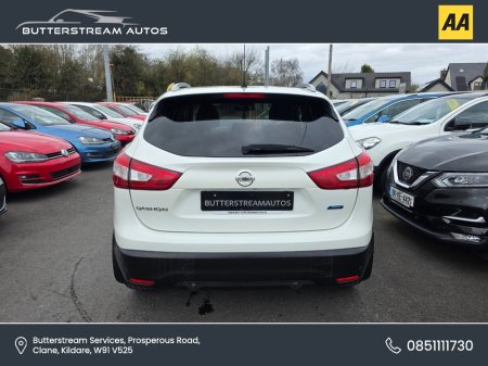 2015 Nissan Qashqai - thumbnail 8