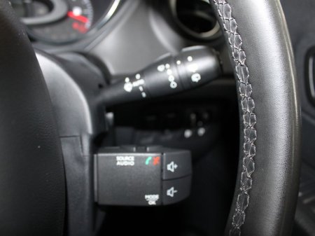 2018 Renault Captur - thumbnail 24