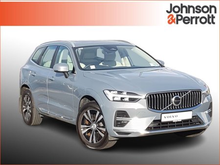 2023 Volvo XC60 T6 Recharge PHEV 350hp AT8 Core €49,900 thumbnail