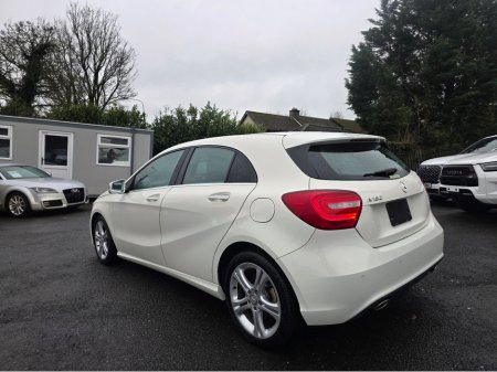 2015 Mercedes-Benz A Class A180  SUNFOOF PANO ROOF - HALF LEATHER HEATED SEATS - REV CAMERA - HI SPEC / SYSTEM LOW ROAD TAX BAND / SIMI DEALER €16,450 thumbnail