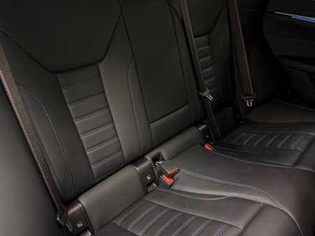 2023 BMW i4 - thumbnail 11