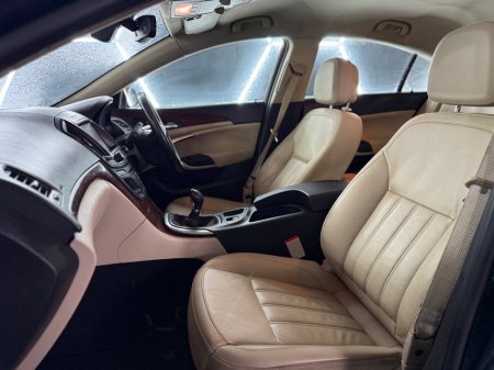 2016 Opel Insignia - thumbnail 16