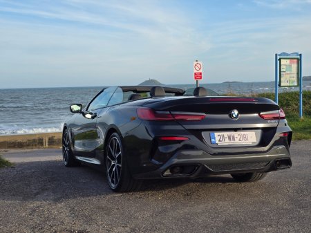 2021 BMW 8 Series - thumbnail 11