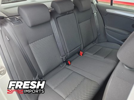 2013 Volkswagen Golf - thumbnail 14