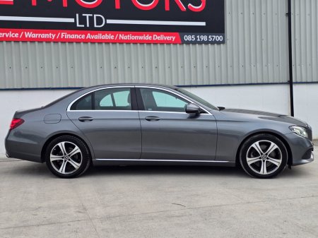 2017 Mercedes-Benz E Class - thumbnail 3