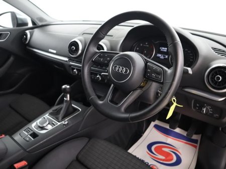 2017 Audi A3 - thumbnail 9
