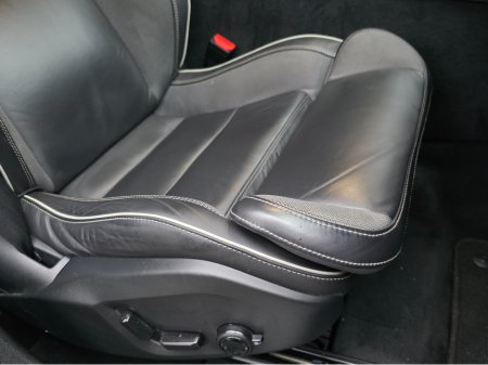 2023 Volvo XC60 2.0 B4 PLUS DARK AUTO. HUGE SPEC. FINANCE ARRANGED. SIMI. AA APPROVED. €42,950 thumbnail