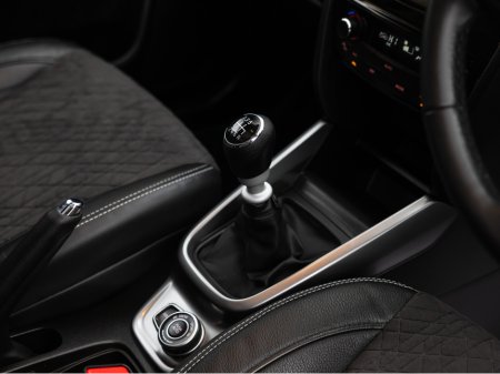 2023 Suzuki Vitara 1.4 B/JET HYBRID SZ5 AL ALLGRIP 5 €21,950 thumbnail