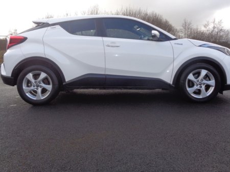 2020 Toyota C-HR ICON €26,900