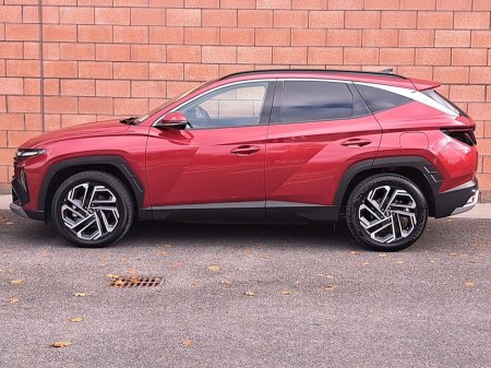 2025 Hyundai Tucson Plug in Hybrid Platinum Model with Panomaric Sunroof. €46,950