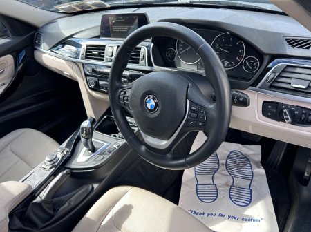 2016 BMW 3 Series - thumbnail 15