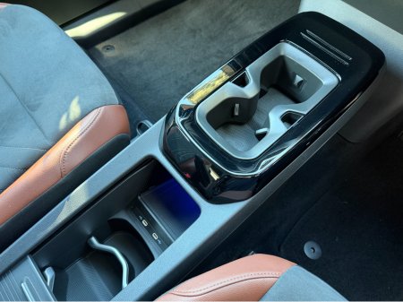 2022 Volkswagen ID.4 - thumbnail 19