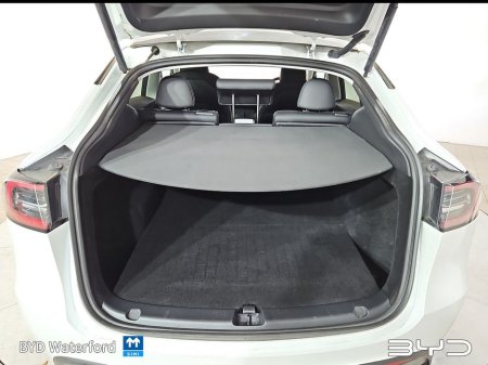 2024 Tesla Model Y - thumbnail 18