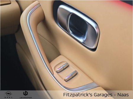 2026 Leapmotor C10 Design 69.9kwh Demo (Price includes €1,000 Scrappage Allowance) €37,950 thumbnail