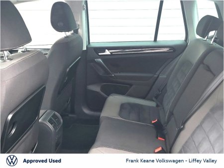 2016 Volkswagen Golf SV HIGHLINE 1.2 TSI 110BHP *TUNGSTEN SILVER METALLIC* *12 MONTHS FRANK KEANE WARRANTY* *FINANCE AVAILABLE* €13,995 thumbnail