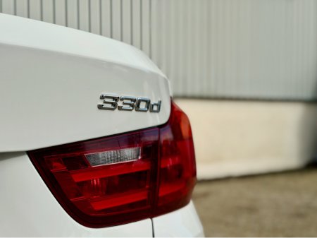 2016 BMW 3 Series - thumbnail 8