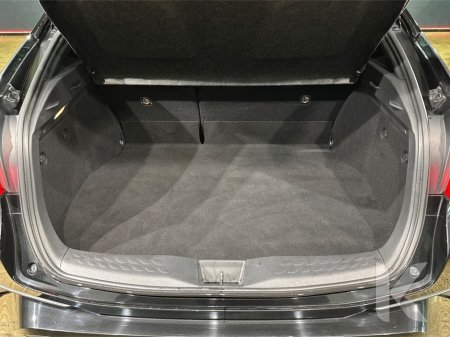 2020 Toyota C-HR - thumbnail 12