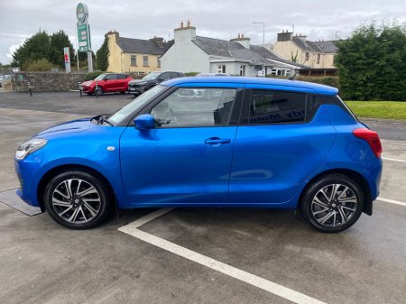 2022 Suzuki Swift - thumbnail 5