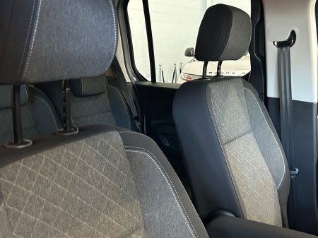 2026 Opel Combo 7 SEATER WHEELCHAIR ACCESIBLE TAXI €40,000 thumbnail