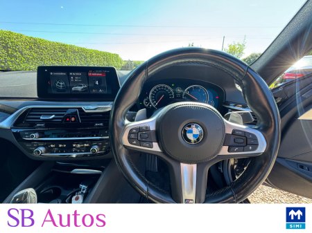 2017 BMW 5 Series - photo 17