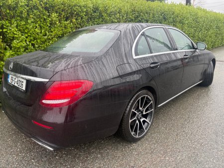 2019 Mercedes-Benz E Class E220 D SE PREMIUM 4DR AUTO €19,950 thumbnail