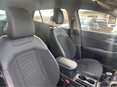 2022 Kia Sportage Only 18500km, K3 €31,000 thumbnail