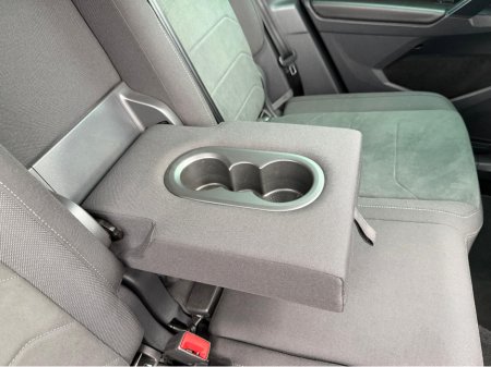 2021 Volkswagen Tiguan - thumbnail 21