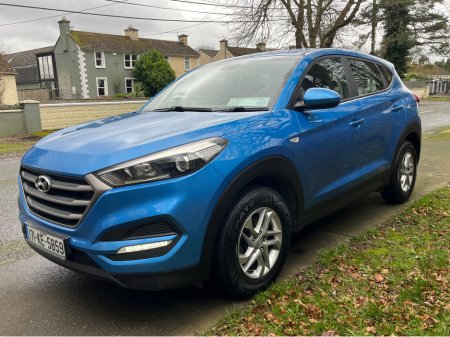 2017 Hyundai Tucson 1.7 S BLD 116PS 5DR €11,950 thumbnail