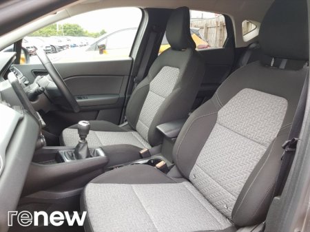 2022 Renault Captur 1.0 TCe 90 DFull Limited €21,900 thumbnail