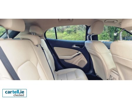 2017 Mercedes-Benz GLA Class - thumbnail 16