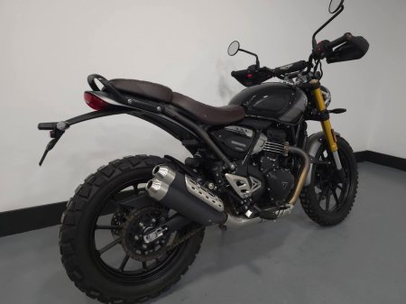 2024 Triumph Scrambler  €6,950 thumbnail