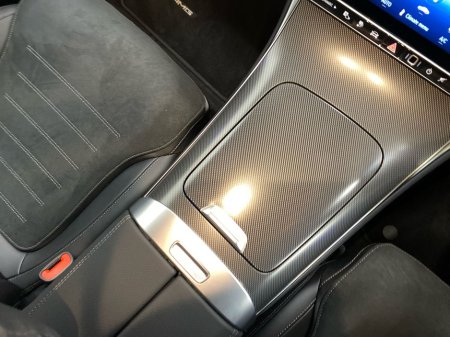 2025 Mercedes-Benz GLC Class GLC 300 Urban Edition E 4MATIC €77,950 thumbnail