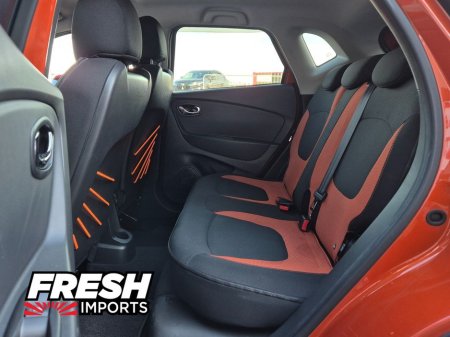 2016 Renault Captur ONLY 75KMS AUTOMATIC thumbnail