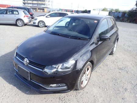 2017 Volkswagen Polo Highline Meister €14,500