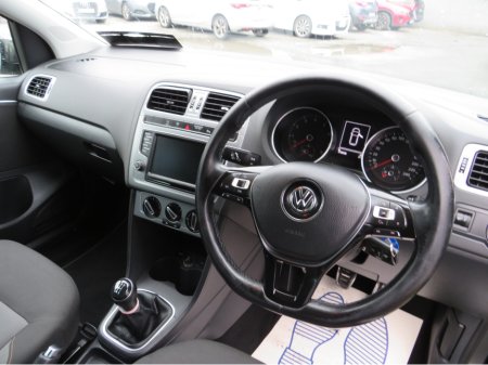 2017 Volkswagen Polo - thumbnail 11