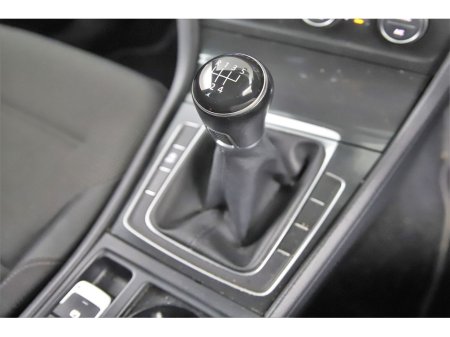 2017 Volkswagen Golf - thumbnail 17