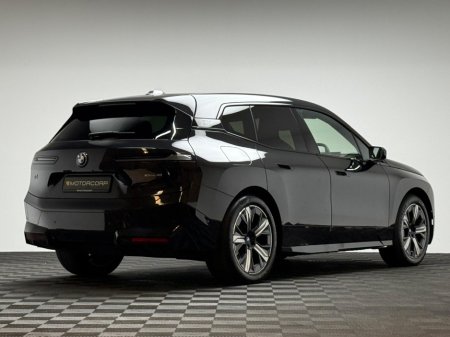2023 BMW iX - thumbnail 7