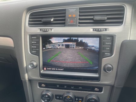 2016 Volkswagen Golf - thumbnail 18