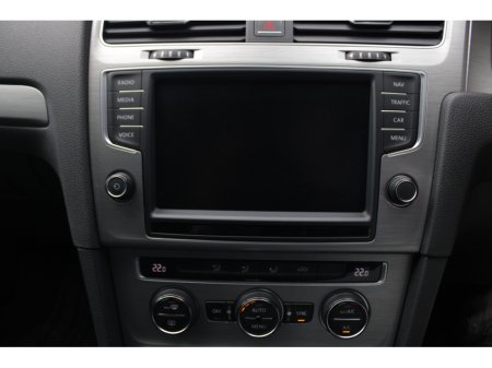 2016 Volkswagen Golf - thumbnail 13