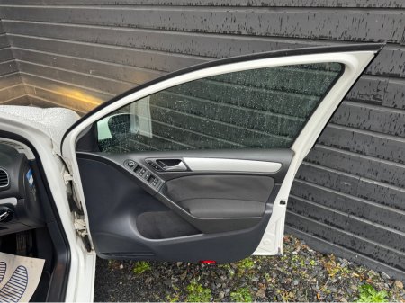 2013 Volkswagen Golf 1.4 TSI HIGHLINE AUTO €9,495 thumbnail