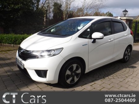 2016 Honda Fit - thumbnail 6