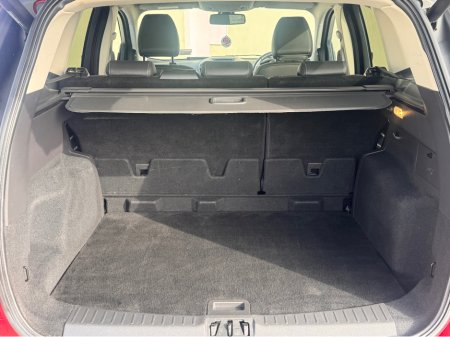 2019 Ford Kuga TITANIUM 1.5 TDCI 120PS 4DR MAN €17,400 thumbnail