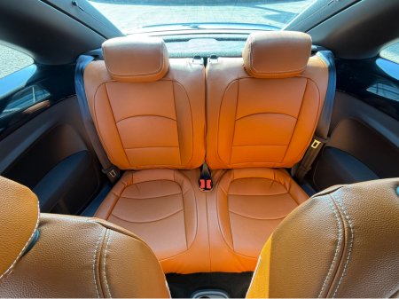 2017 Volkswagen Beetle - thumbnail 14