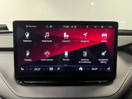 2024 Skoda Enyaq Sportline IV 80 - Crystal Grille - Reversing Camera - Ambient Lighting - Sat Nav - Climate Control - Heated Seats - Keyless Start - Apple CarPlay/Android Auto €41,950 thumbnail