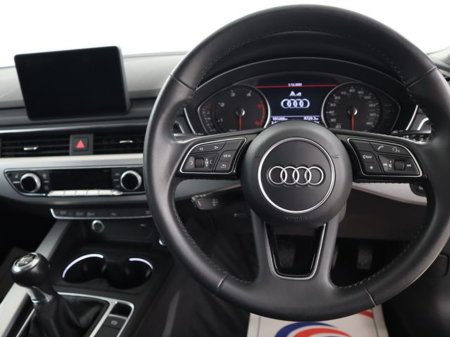 2018 Audi A4 - thumbnail 11