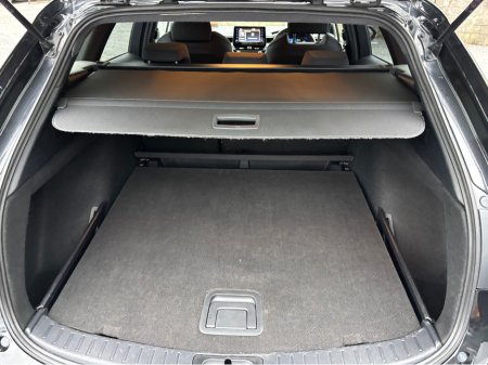 2022 Suzuki Swace 1.8 HYBRID SZ-T CVT 4DR AUTO Finance Available own this car from €81 per week €18,999 thumbnail