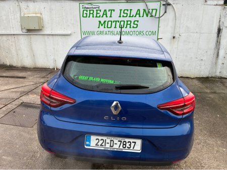 2022 Renault Clio DYNAMIQUE TCE 90 MY21.5 5 5DR €13,900 thumbnail