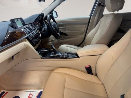 2016 BMW 3 Series - thumbnail 17